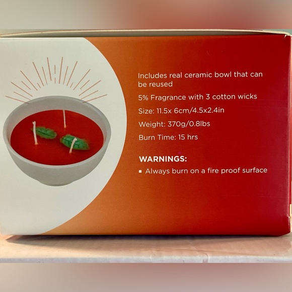 Hidden Gems Tomato Soup Jewellery Candle with Ring - Picture 2 of 5